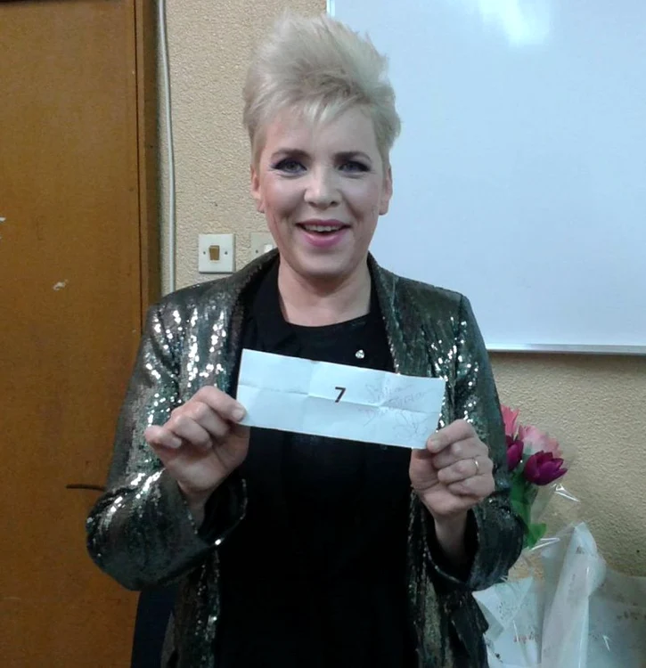 Silvia Dumitrescu intră a şaptea în finala naţională a Eurovisionului (Foto: Facebook)