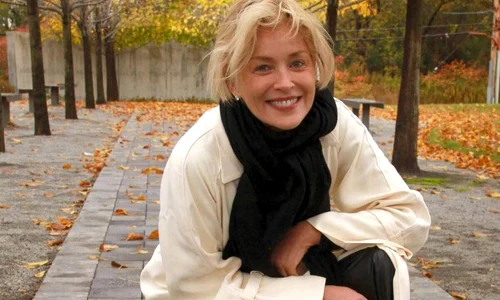 Sharon Stone (2) jpg