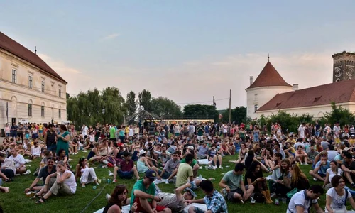 electric castle jpeg