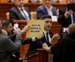 Ședința plenului reunit al Camerei Deputaților și Senatului pentru dezbaterea bugetului României pe anul 2024, în București. FOTO Inquam Photos / George Călin