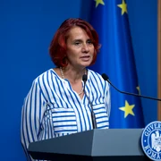 Ioana Dogioiu FOTO gov.ro