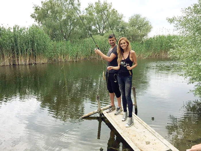 Cadu si iubita lui nu puteau rata reprizele de pescuit