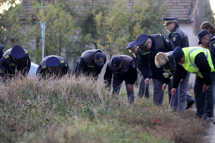 După uciderea poliţistului au fost mobilizate toate forţele judeţului pentru prinderea criminalului