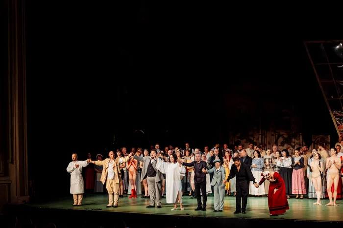 Aplauze. Credit foto Andrei Grigore/ Opera Națională București