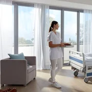 salon-pat-pacient-asistenta-spital-privat