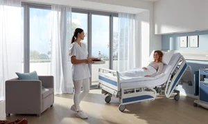 salon-pat-pacient-asistenta-spital-privat