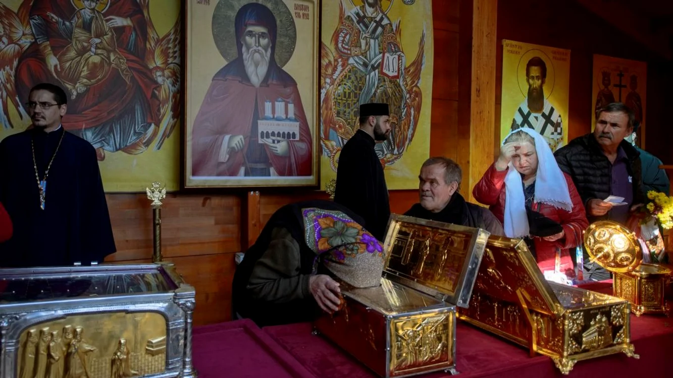Pelerinaj la moaștele a patru sfinți de hramul Catedralei Patriarhale