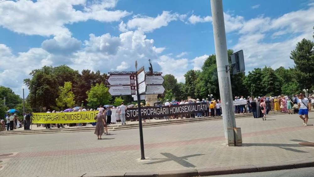 Marș LGBTQ la Chișinău. În paralel, contramanifestație pentru familia tradițională