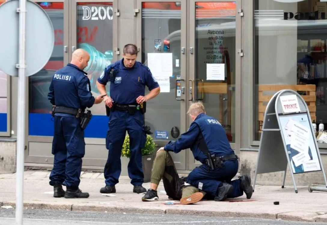 Suspectul este un bărbat finlandez de aproximativ 20 de ani. FOTO: X / @OpenNewNews