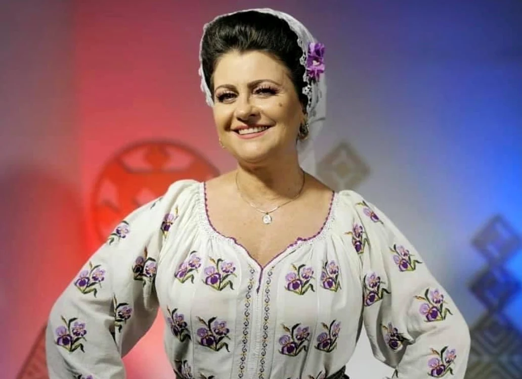 
    Steliana Sima a devenit bunică pentru prima oară la 56 de anifoto: arhiva personală  