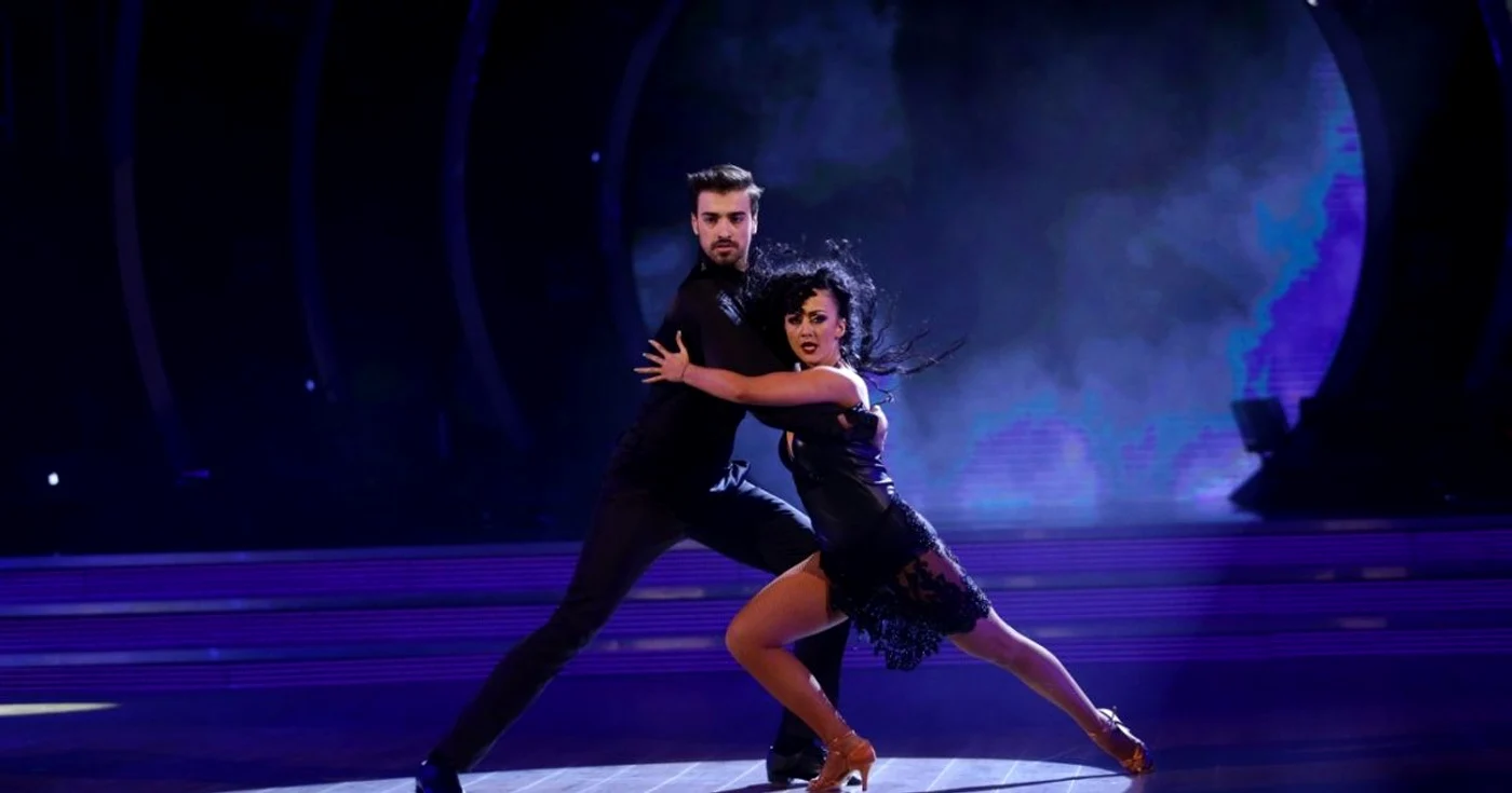 uite cine danseaza pro tv