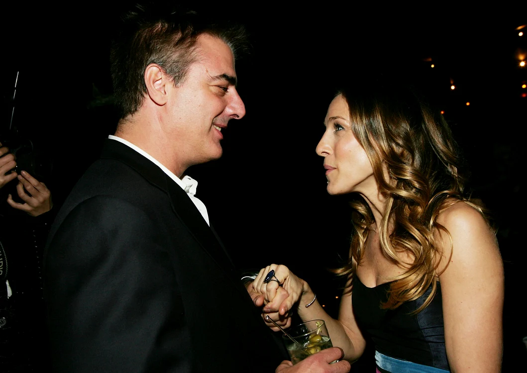 Sarah Jessica Parker este de partea femeilor care l-au acuzat pe Chris Noth de agresiune sexuală