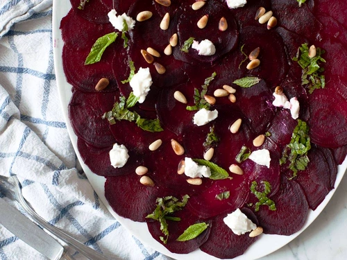 salata de sfecla cu branza de capra jpeg