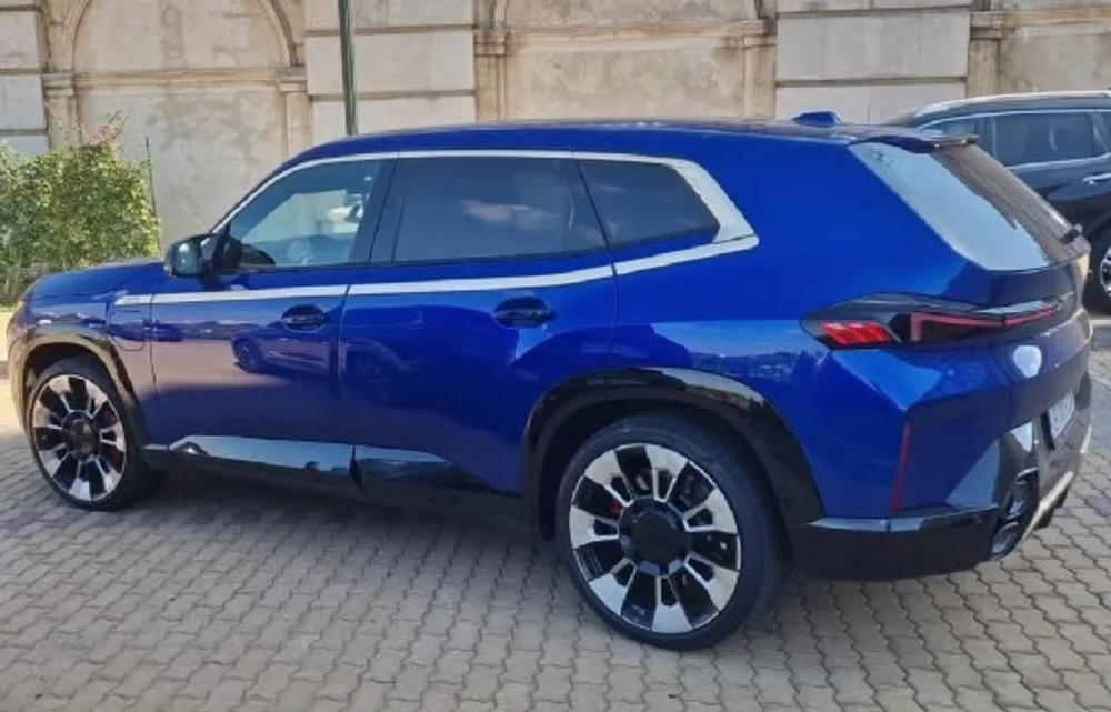 Reacția unui deputat AUR, întrebat despre mașina de lux pe care o conduce: „Ce vreți, să venim cu căruțul de butelii?”