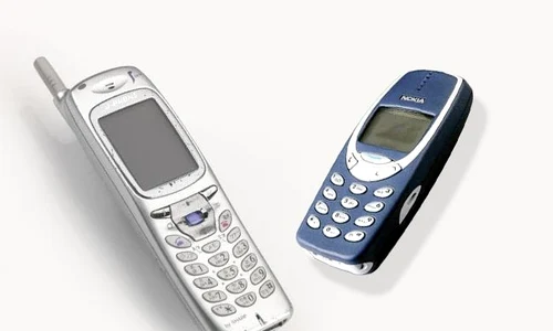 1 anii 2000 si telefoanele jpg jpeg