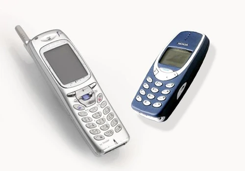 1 anii 2000 si telefoanele jpg jpeg