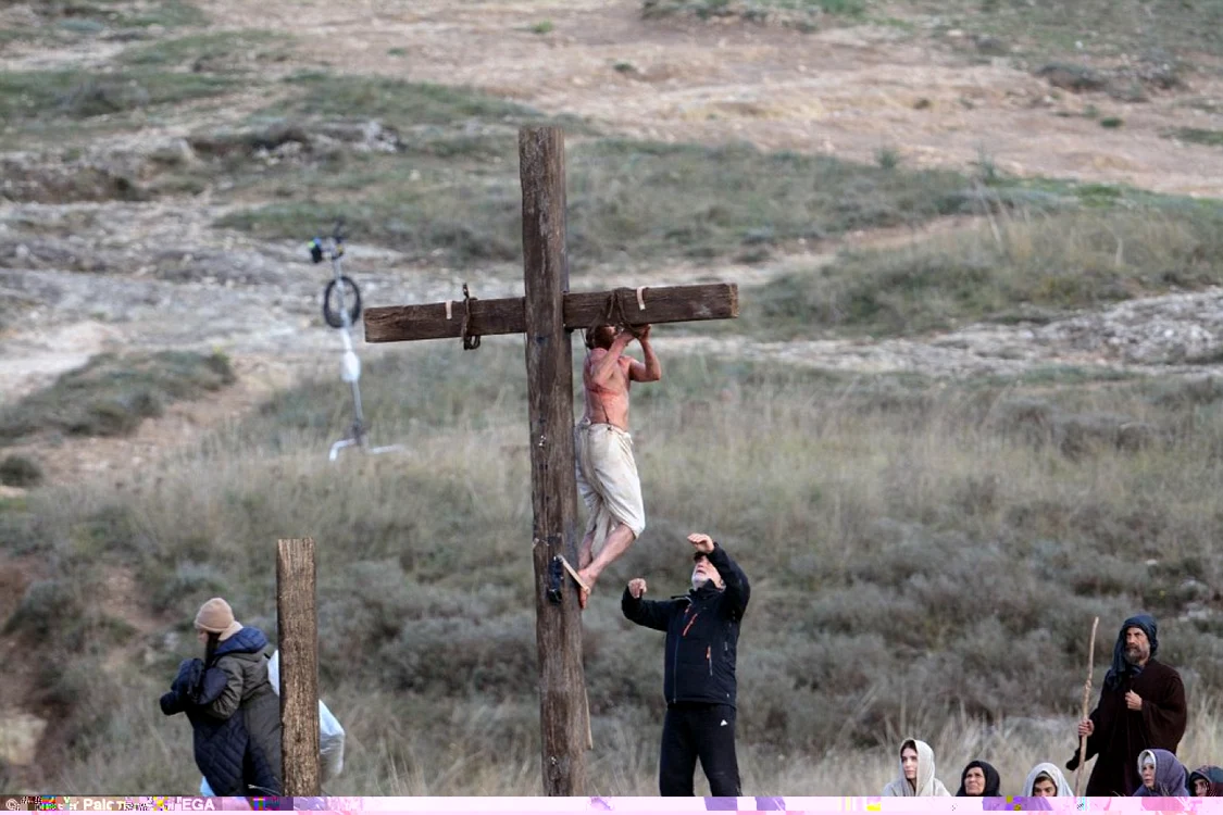 Joaquin Phoenix îl joacă pe Iisus Hristos în viitorul film regizat de Garth Davis FOTO „Daily Mail“