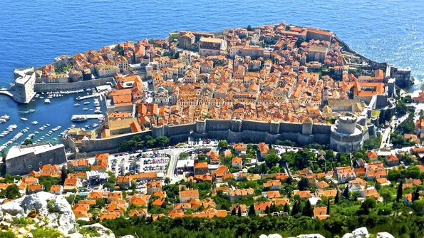 „Cine caută raiul pe Pământ, să vină la Dubrovnik” jpeg