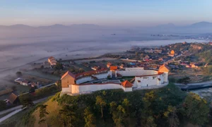 Cetatea Feldioara, foto Shutterstock jpg