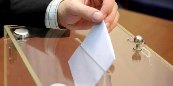 Doljul pe primul la urna mobilă şi liste suplimentare 