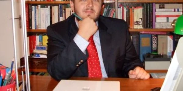 Adrian Papahagi