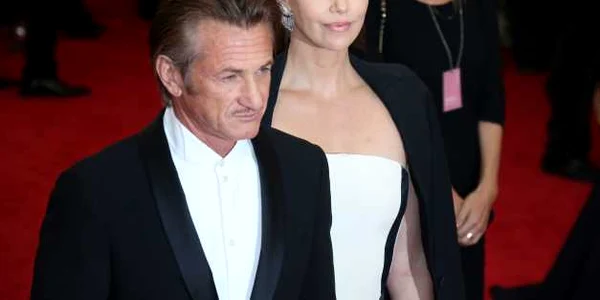 cuplu sean penn charlize theron