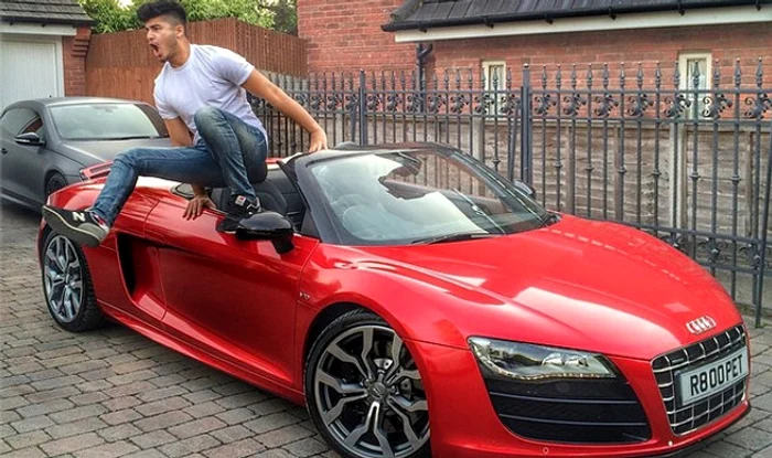 
    Tânărul are tot ce-şi poate dori de la viaţăFoto Instagram  