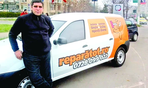 Andrei Comşa,  directorul unei firme cu  "meşteri de închiriat" jpeg