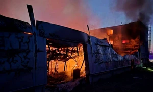 fabrica care produce drone pentru Ucraina incendiată FOTO X jfif