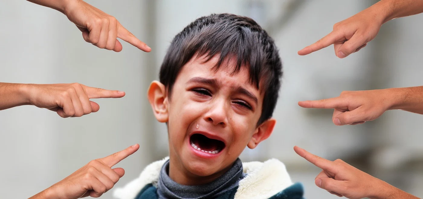 Părinții ar putea să-și ajute copiii antrenându-i pentru situații de bullying FOTo: Pixabay/Geralt