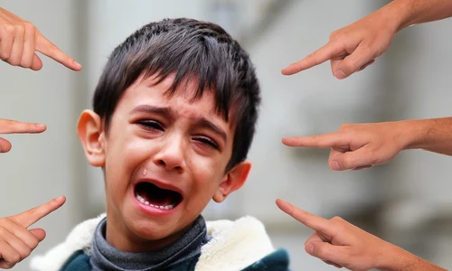 bullying copil scoala foto pixabay geralt jpg