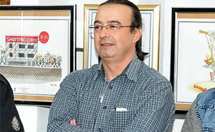 În timpul internării, caricatursitul l-a ironizat pe Dan BittmanFoto: Caricaturist de serviciu – ŞAI / Facebook