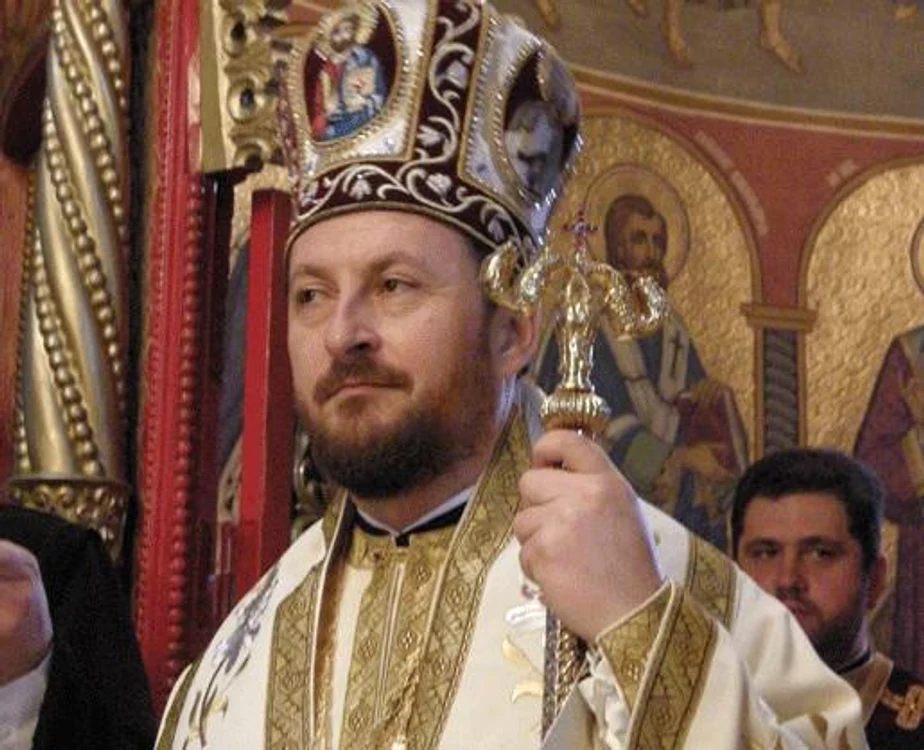 
    Fostul episcop Corneliu Bârlădeanu foto: EpiscopiaHusilor.ro  