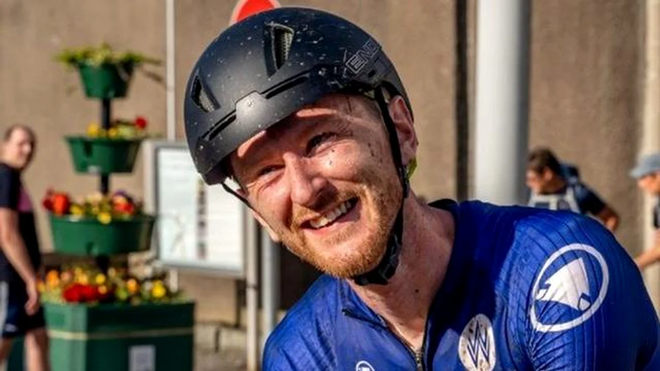Rab Wardell, un sportiv de elită, răpus în timpul somnului. FOTO: Facebook