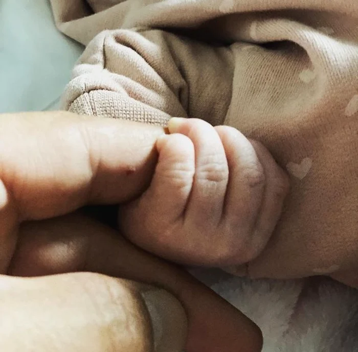 Ștefan Stan nu dorește să arate chipul fetiței sale