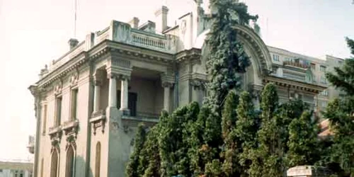 muzeul de artă din turnu severin