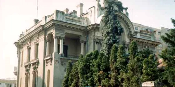 muzeul de artă din turnu severin
