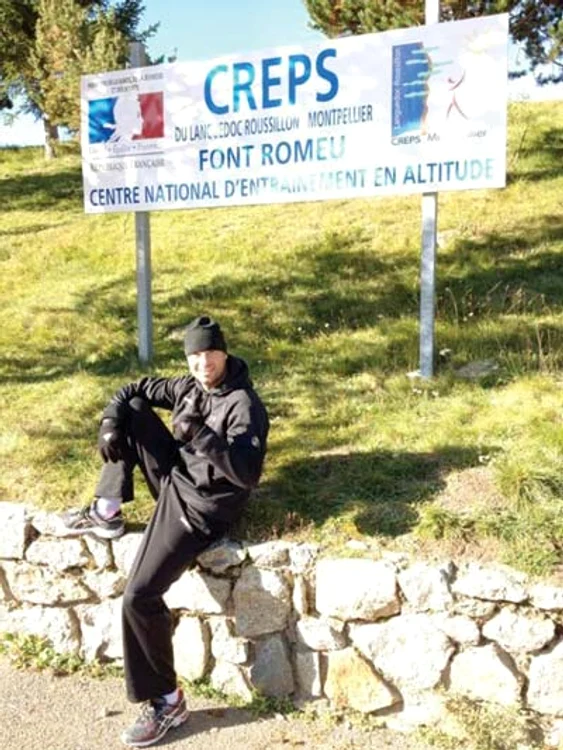 Lucian Bute  îşi încarcă bateriile  la munte, în Franţa