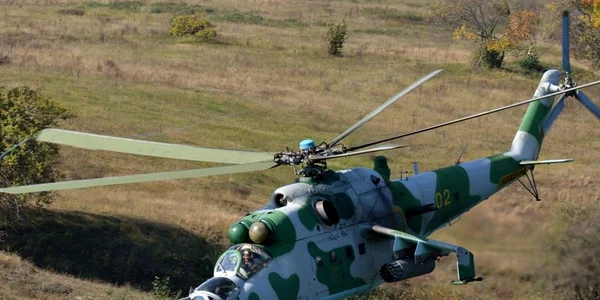 elicopter rus mi-24 FOTO Sergei Supinsky/AFP