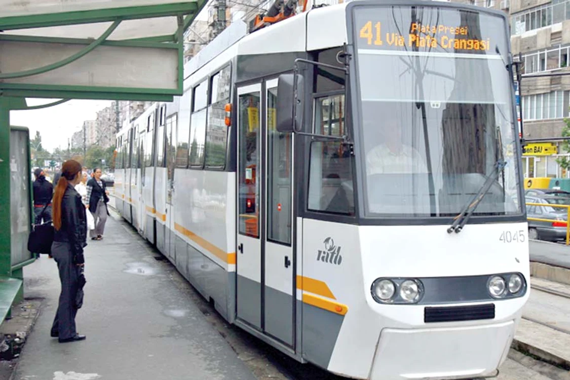 A ales tramvaiul 41 pentru că  mergea cu el spre serviciu