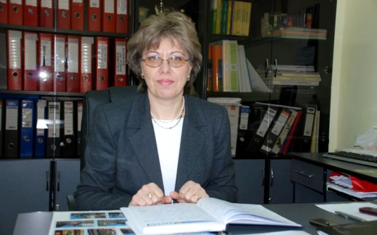 Viorica Moşescu, directorul Colegiului "Gheorghe Munteanu Murgoci" Brăila. ADEVĂRUL DE BRĂILA