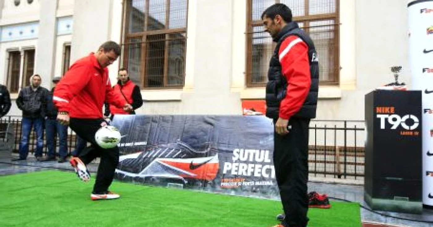 Marius Niculae şi Dănciulescu au probat noile ghete de joc