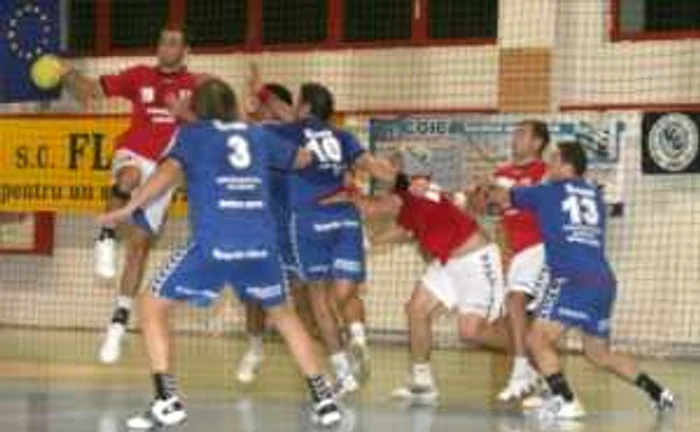 Satu Mare: Handbaliştii sătmăreni au pierdut meciul cu CSU Suceava, scor 30-27