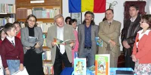 Toamna literară pietroşiţeană a ajuns la cea de-a VIII-a ediţie