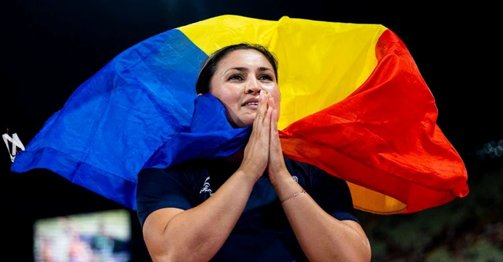 Bianca Ghelber începe calificările la aruncarea ciocanului. Foto Facebook