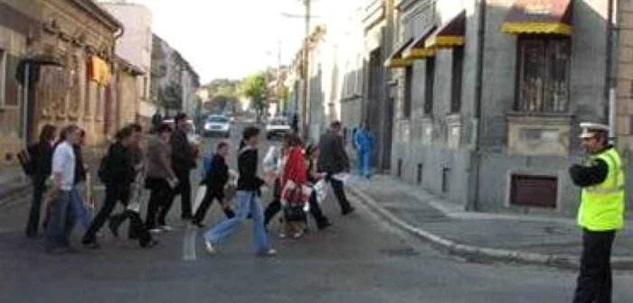 Hunedoara: Infracţiunile comise de elevi în incinta şcolilor au scăzut faţă de anul 2008