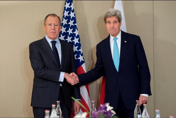 Şefii diplomaţiilor rusă şi americană au discutat, pe 2 martie, la Geneva, în Elveţia, dosare geopolitice precum Ucraina, Siria, Iran şi ISIL.