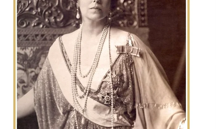 Salonul Naţional de Artă Decorativă Cotroceni 2013,  ediţia a XIV a şi expoziţia Regina Maria – istorie şi destin itinerate la  Muzeul Arheologic din Sozopol, Bulgaria jpeg