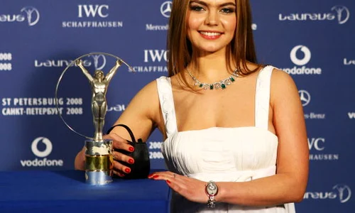 Alina Kabaeva a născut în secret  jpeg