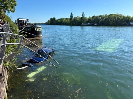 autobuz Sena 03 Facebook Lamia Bensarsa Reda jpg